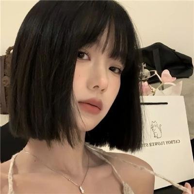 蜜色肌肤